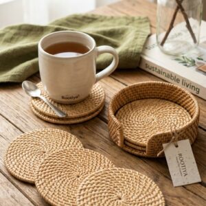 handcrafted natural cane coaster set main
